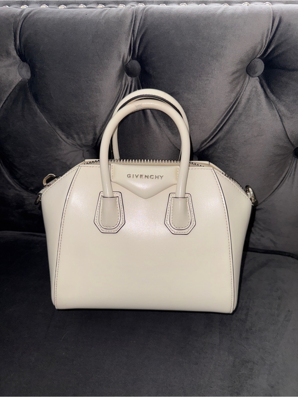 Givenchy Antigona Small Satchel in Cream White